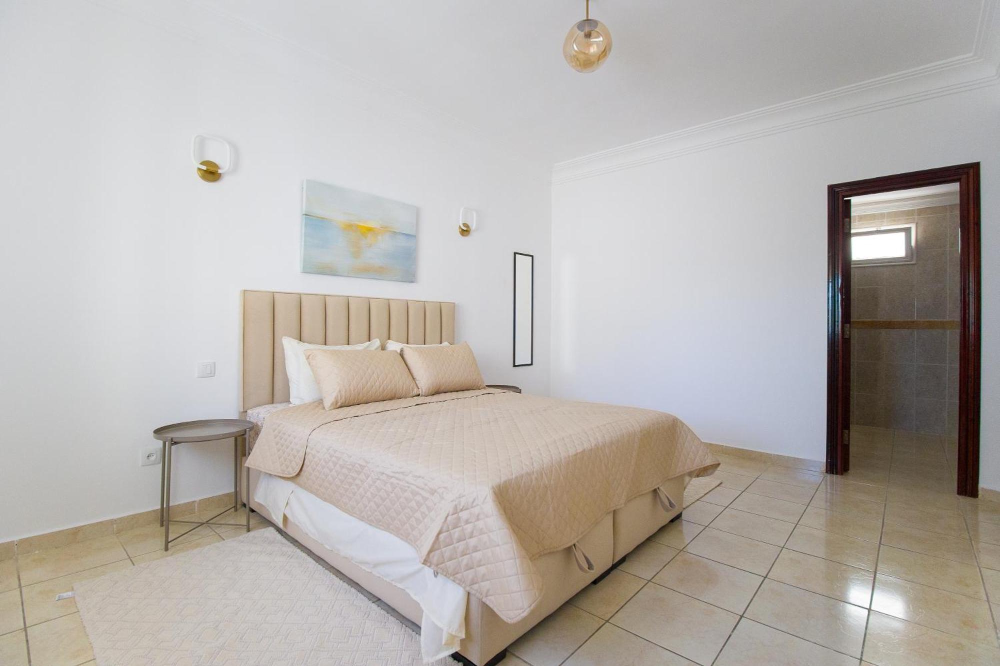 Appartement Stylish & Bright 3-bedroom For Max Of 8, Center With Air Conditioning And Free Parking *